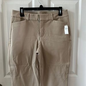 Old Navy high rise pixie pants